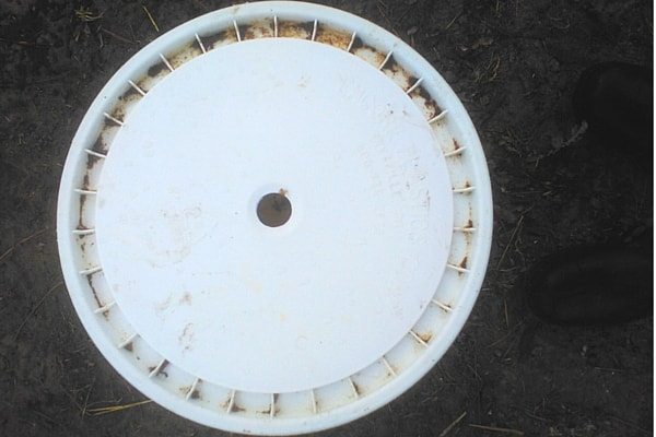 Time to make a DIY automatic chicken waterer and reduce the amount of time you spend on barn chores. Make an automatic chicken waterer in just a few easy steps!