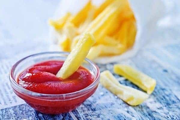 If you love ketchup, then this homemade fermented ketchup recipe is for you. If you have 5 minutes, you have time to make homemade ketchup. It's an easy way to introduce fermented foods to children! From FrugalChicken