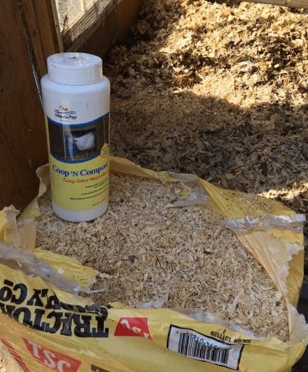 deep litter method for chicken coops