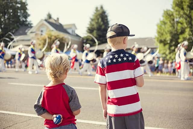 little kids celebrating 4th of July